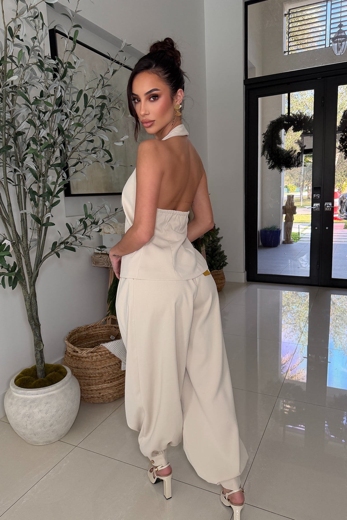 KEEP YOU MESMERIZED SET